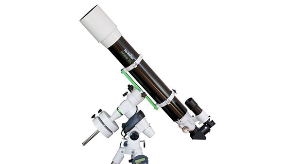 skywatcher evostar 120 eq5 pro